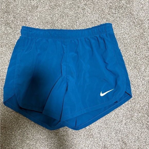 Nike Dri-Fit Women's Athletic Blue Shorts Size Small - Picture 1 of 6